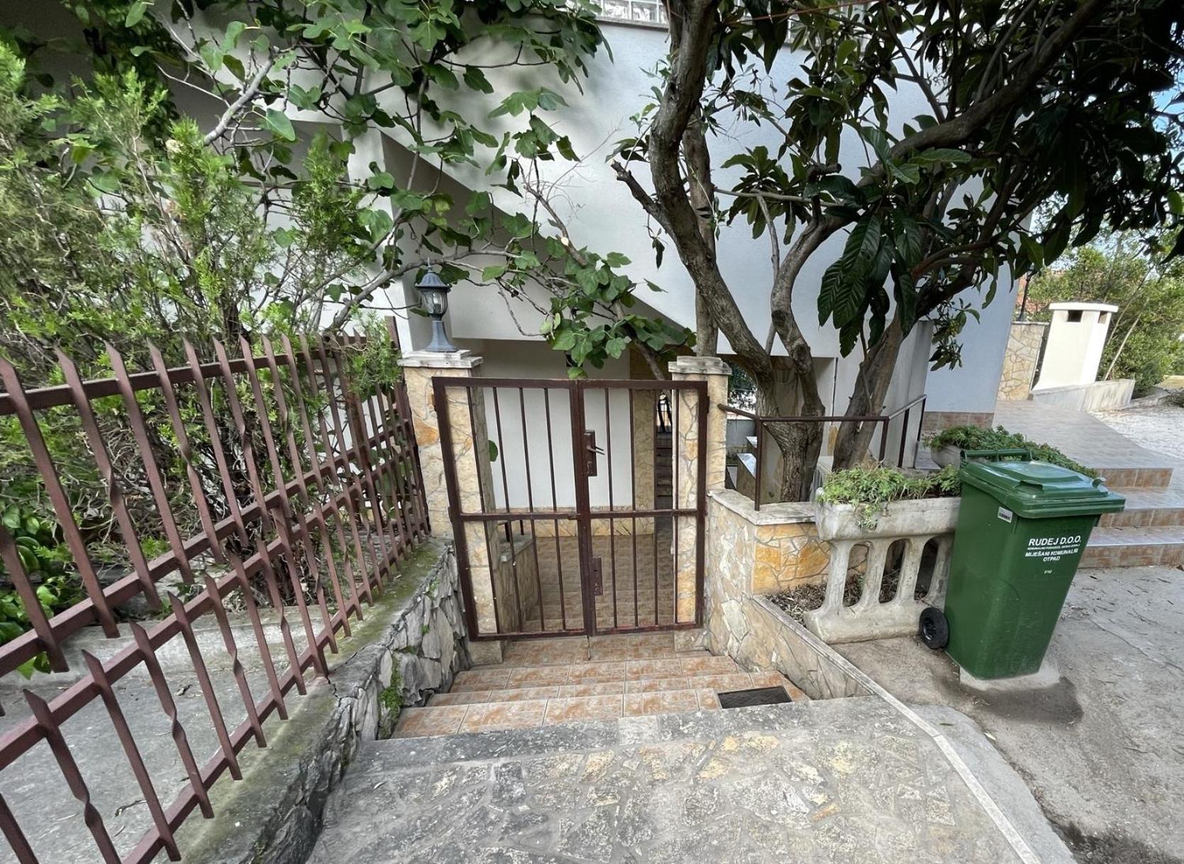 Apartment Jakasa Trogir Exterior foto