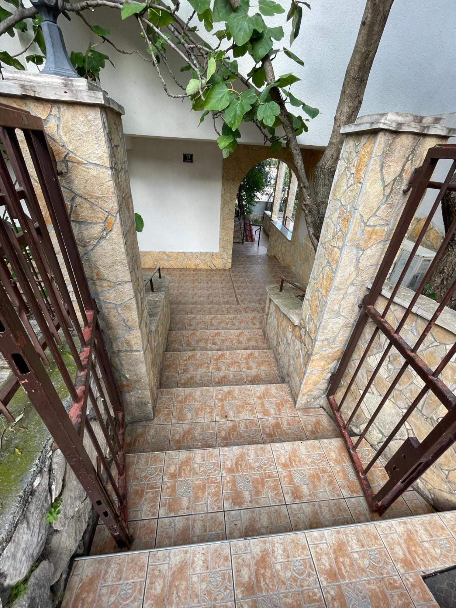 Apartment Jakasa Trogir Exterior foto