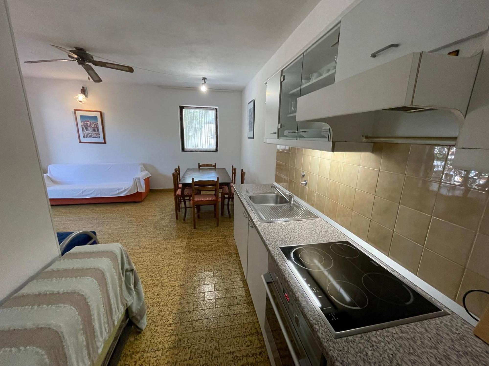 Apartment Jakasa Trogir Exterior foto