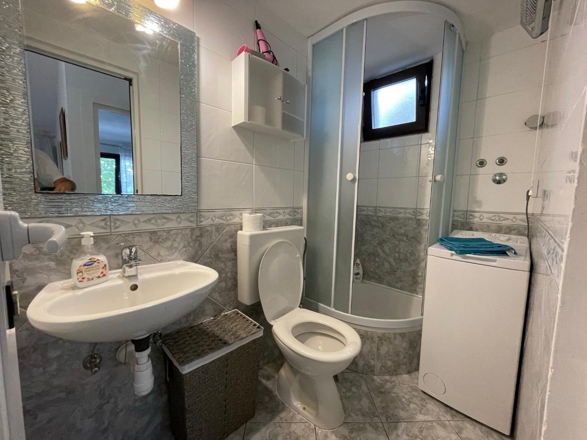 Apartment Jakasa Trogir Exterior foto